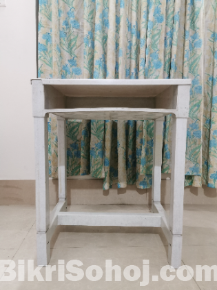 টেবিল (Table)